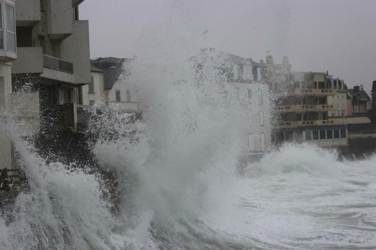 Kerschutz Lägenhet Saint-Malo Exteriör bild